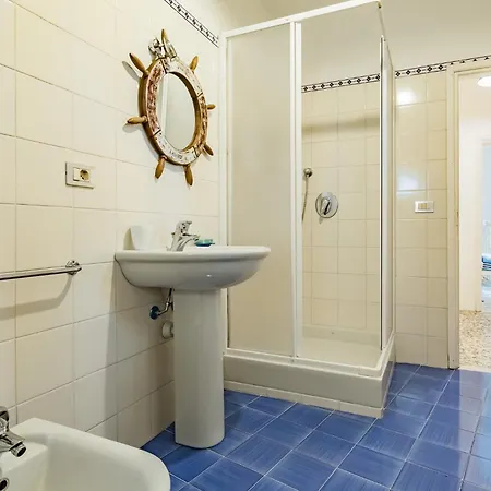 Tenuta Bussadori - Dimora Del Corsaro * Poggio (Livorno)