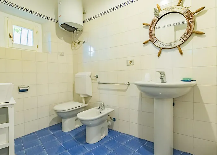 Feriehus Tenuta Bussadori - Dimora Del Corsaro Poggio (Livorno)