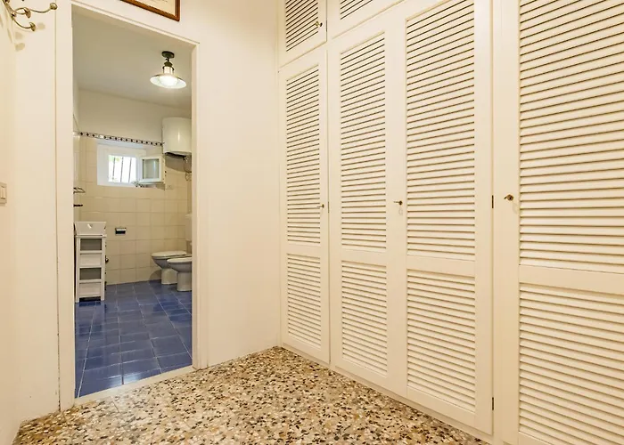 Tenuta Bussadori - Dimora Del Corsaro Feriehus Poggio (Livorno)